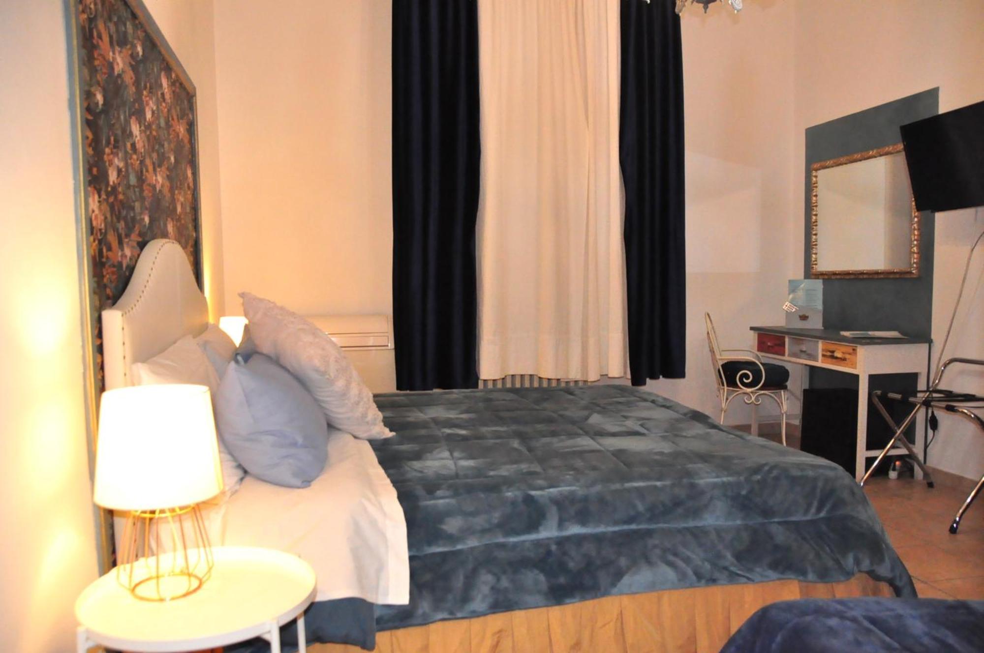 B&B Le Camere Di Livia Siena Luaran gambar
