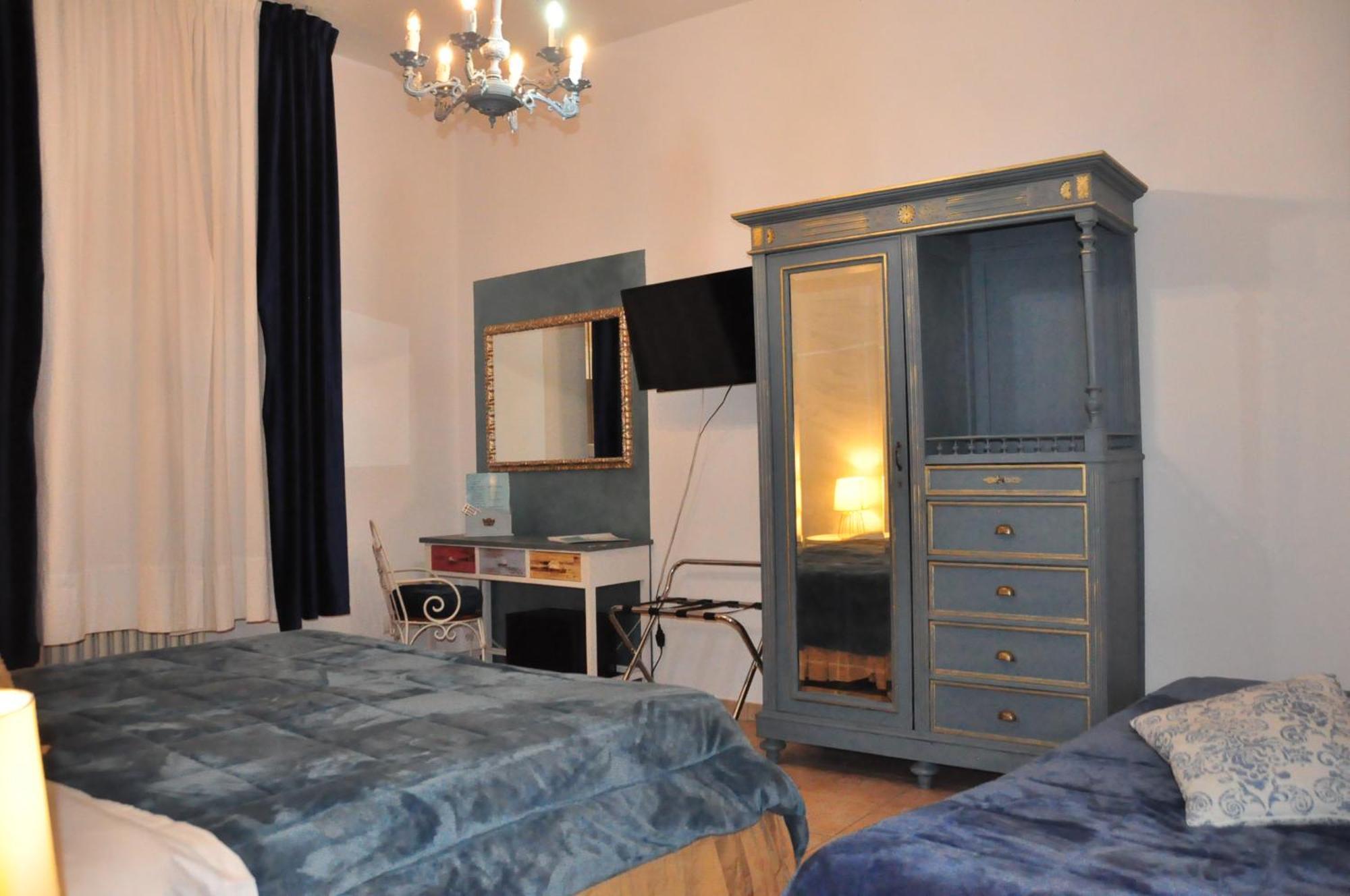 B&B Le Camere Di Livia Siena Luaran gambar